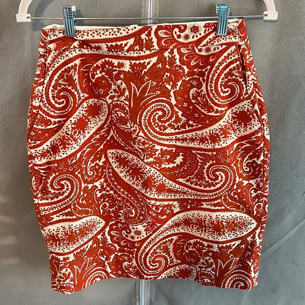 J. Crew Pencil Skirt, Red/Cream Paiselyish Print, Silk Lined - Size 4 *READ NOTE